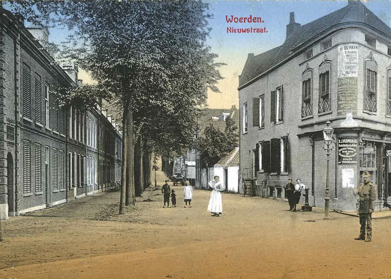 Zijde B voor de kaart van De Nieuwstraat tijdens de mobilisatieperiode