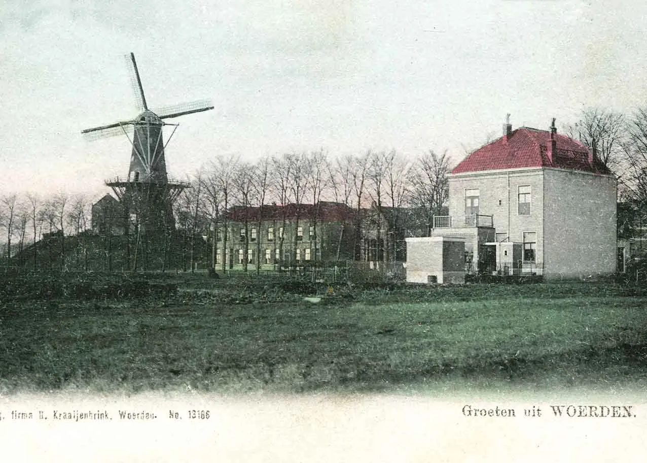 Zijde B voor de kaart van Wilhelminaweg en molen ca 1905